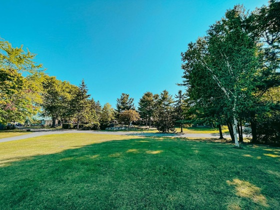 Gallery - Super 8 By Wyndham Gananoque Country Squire Resort