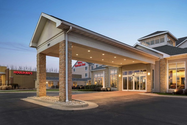 Gallery - Hilton Garden Inn Dubuque Downtown