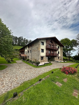 Gallery - Hotel-Apartamento Rural Atxurra
