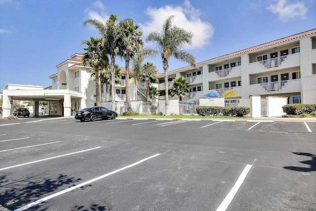 Gallery - Motel 6 Ventura South