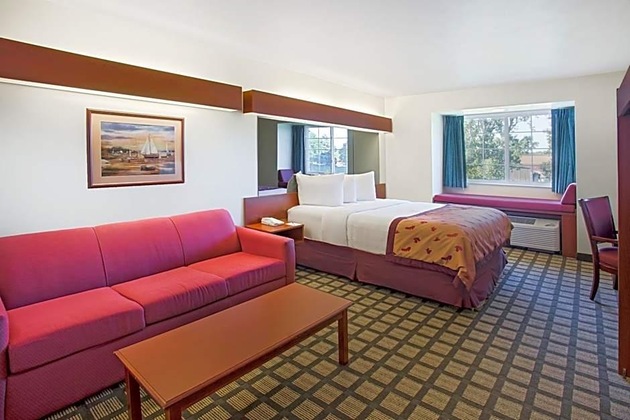 Gallery - Microtel Inn & Suites By Wyndham Holland