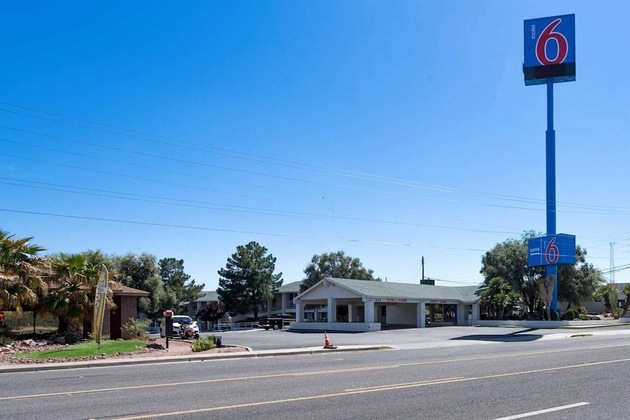 Gallery - Motel 6 Kingman West