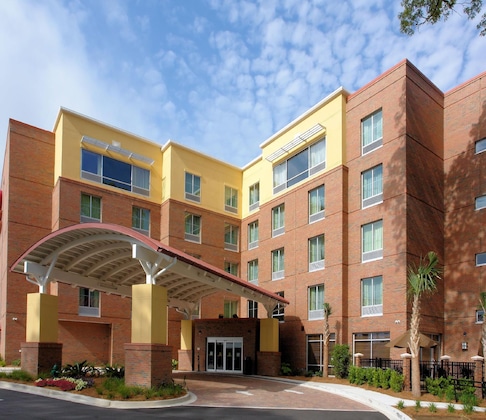 Gallery - Comfort Suites West Of The Ashley
