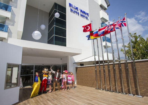 Gallery - Blue Wave Suite Hotel