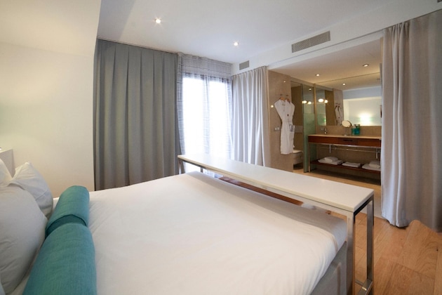 Gallery - Petit Palace Hotel Tres