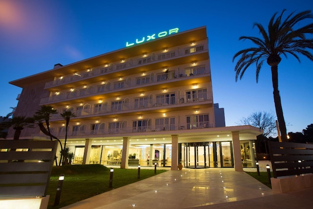 Gallery - Hotel Luxor