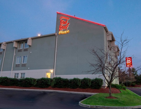 Gallery - Red Roof Inn Plus+ Boston - Logan