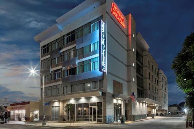 Gallery - Hampton Inn & Suites Los Angeles Hollywood