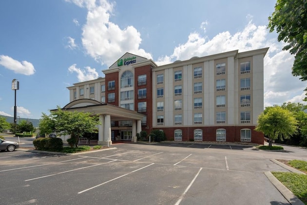 Gallery - Holiday Inn Express Hotel & Suites Chattanooga-Lookout Mtn, An Ihg Hotel