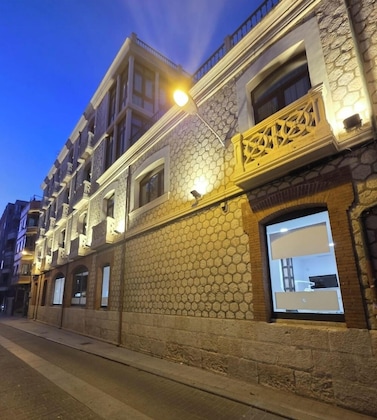 Gallery - Layana1925