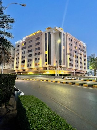 Gallery - Golden Tulip Muscat