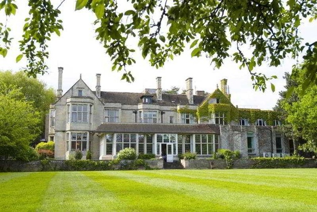 Gallery - Westone Manor Hotel