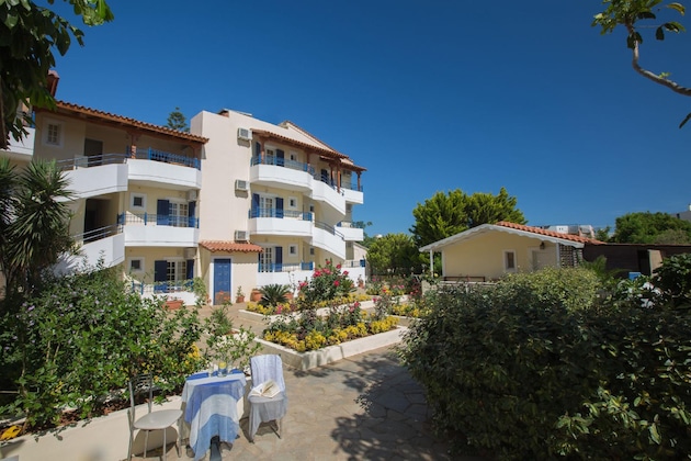 Gallery - Philoxenia Hotel & Spa