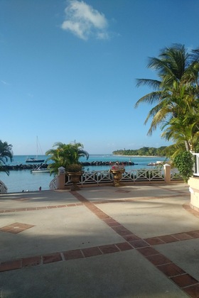 Gallery - Coco Reef Resort And Spa