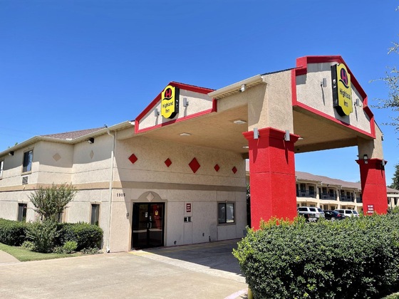 Gallery - Highland Inn Arlington