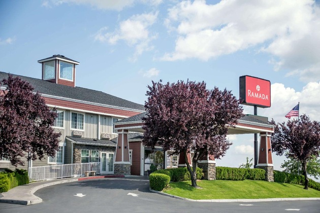 Gallery - Ramada By Wyndham Moses Lake