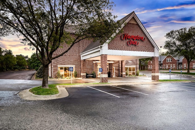Gallery - Hampton Inn Lincoln - South Heritage Park