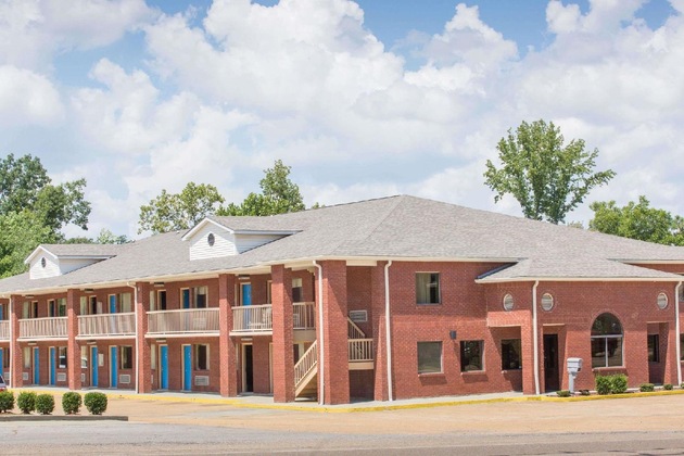 Gallery - Days Inn By Wyndham Tupelo