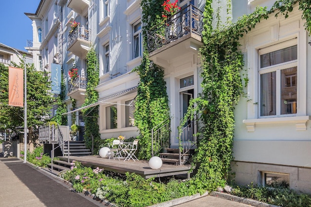 Gallery - Alma Hotel - Boutique Hideaway By The Lake With Rooftop And Ladies-Only Wellness