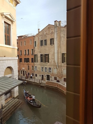 Gallery - Ad Place Venice