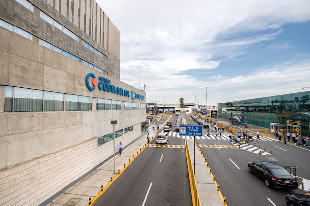 Gallery - Wyndham Costa Del Sol Lima Airport