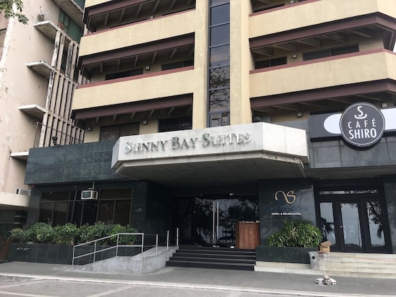 Gallery - Sunny Bay Suites