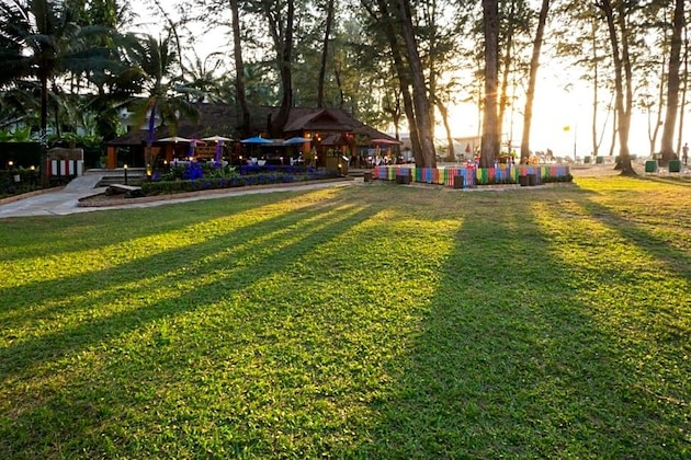 Gallery - Amora Beach Resort Phuket