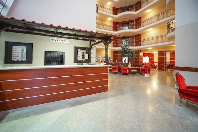 Gallery - Larissa Inn