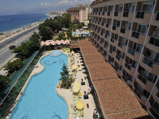 Gallery - First Class Hotel