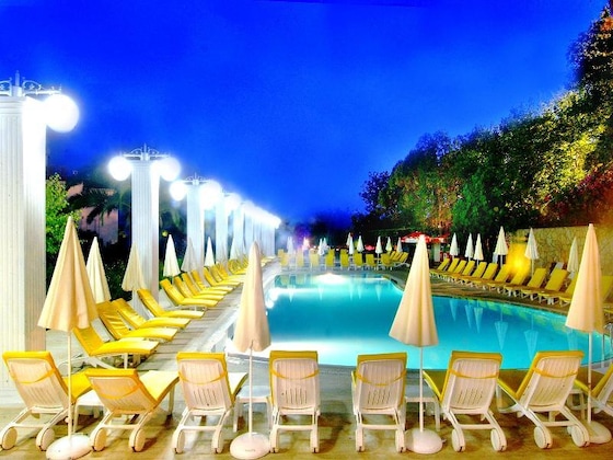 Gallery - Club Aqua Plaza