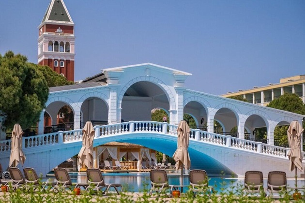 Gallery - Venezia Palace Delux Resort Hotel