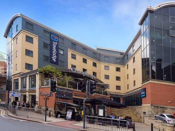 Gallery - Travelodge Leeds Central