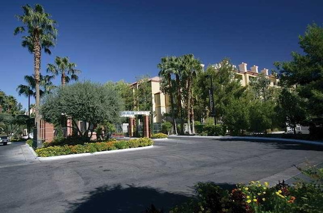 Gallery - Meridian Resort