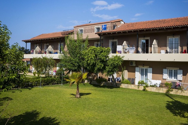 Gallery - Olive Grove Studios & Apartments
