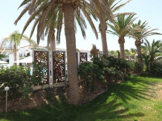 Gallery - Maravel Star Art Hotel