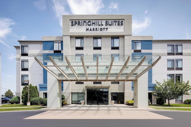 Gallery - Springhill Suites Marriott Airport