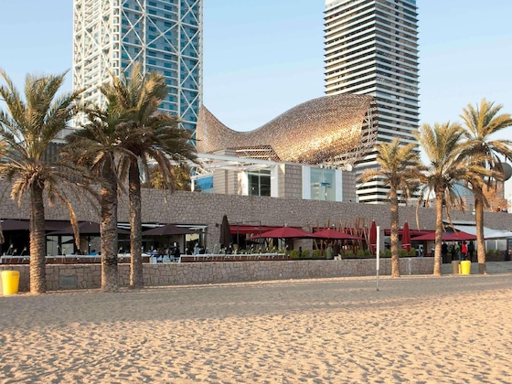 Gallery - Ibis Barcelona Glories 22