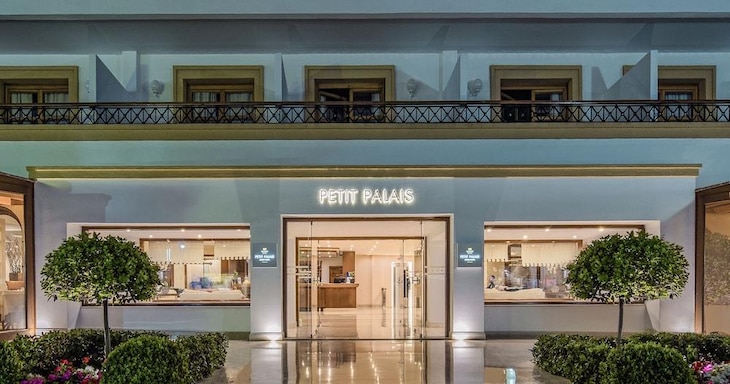 Gallery - Canvas By Mitsis Petit Palais