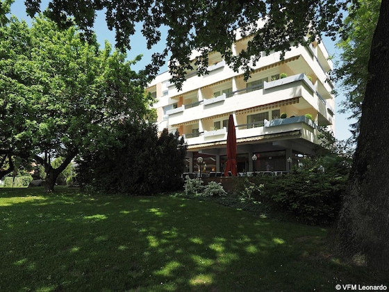 Gallery - Hotel Holiday