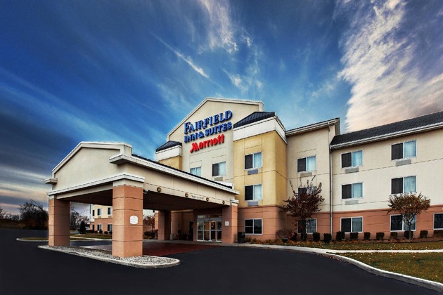 Gallery - Fairfield Inn & Suites Toledo North