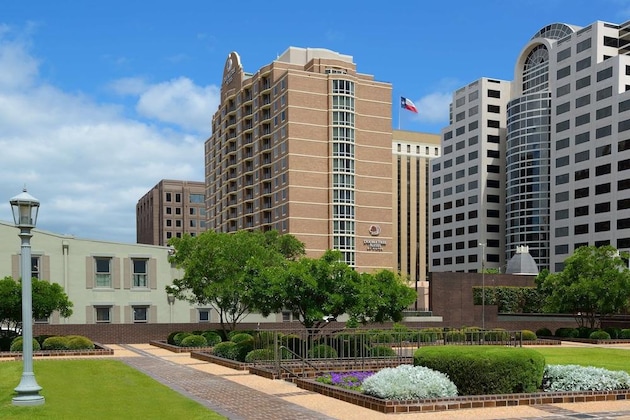 Gallery - Doubletree Suites By Hilton Hotel  Austin