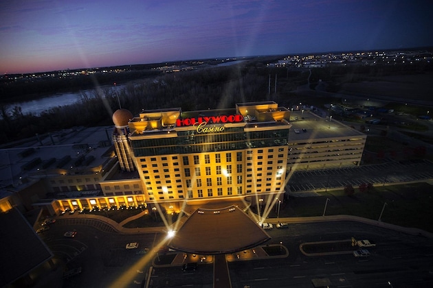 Gallery - Hollywood Casino & Hotel St. Louis