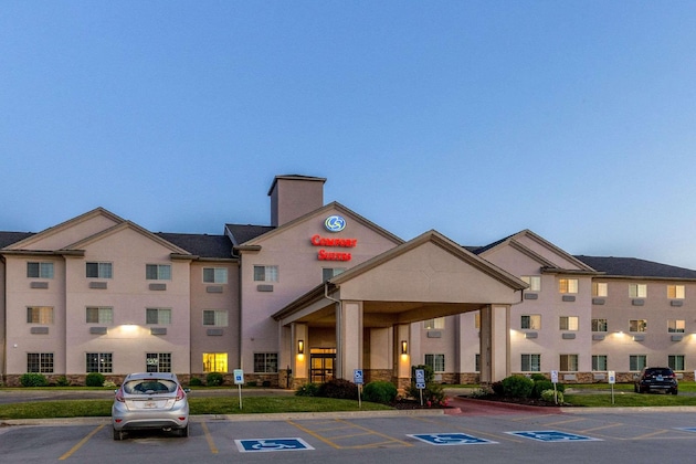 Gallery - Comfort Suites Burlington