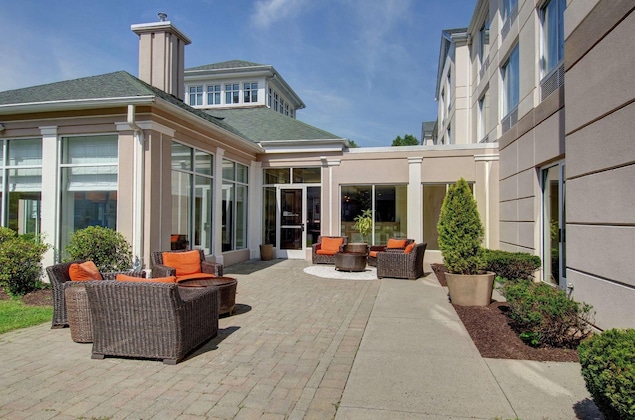 Gallery - Hilton Garden Inn Norwalk