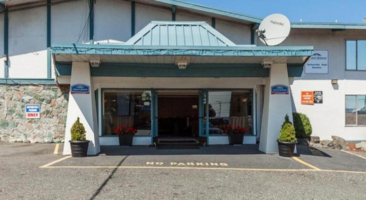 Gallery - Howard Johnson By Wyndham Nanaimo Harbourside