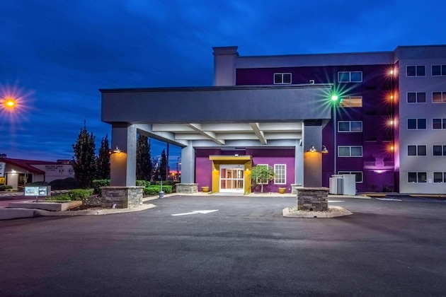 Gallery - Spark by Hilton Chattanooga Downtown