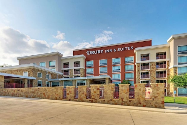 Gallery - Drury Inn & Suites San Antonio Airport