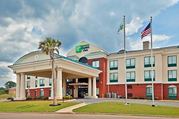 Gallery - Holiday Inn Express Selma By Ihg
