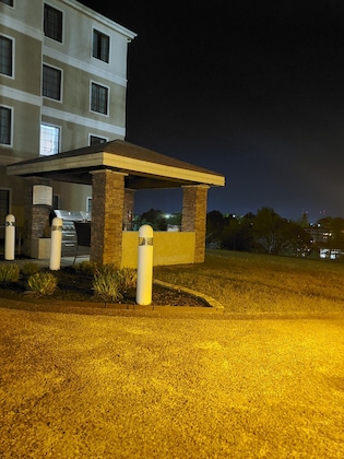 Gallery - Staybridge Suites Hot Springs By Ihg