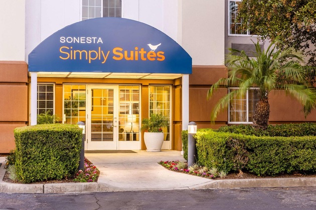 Gallery - Sonesta Simply Suites Irvine East Foothill